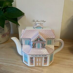 NEW IN BOX - Vintage 1991 The Lenox Village Tea Room Teapot w/lid